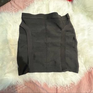 guess black skirt